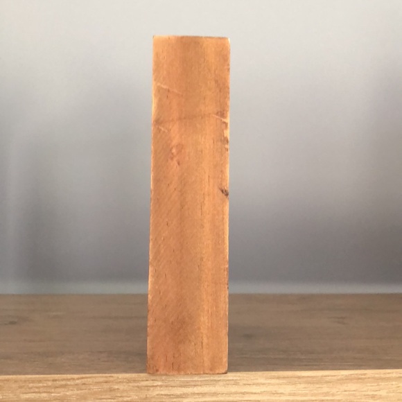 “I Like Big Mutts” home decor. Like new. - Picture 3 of 9